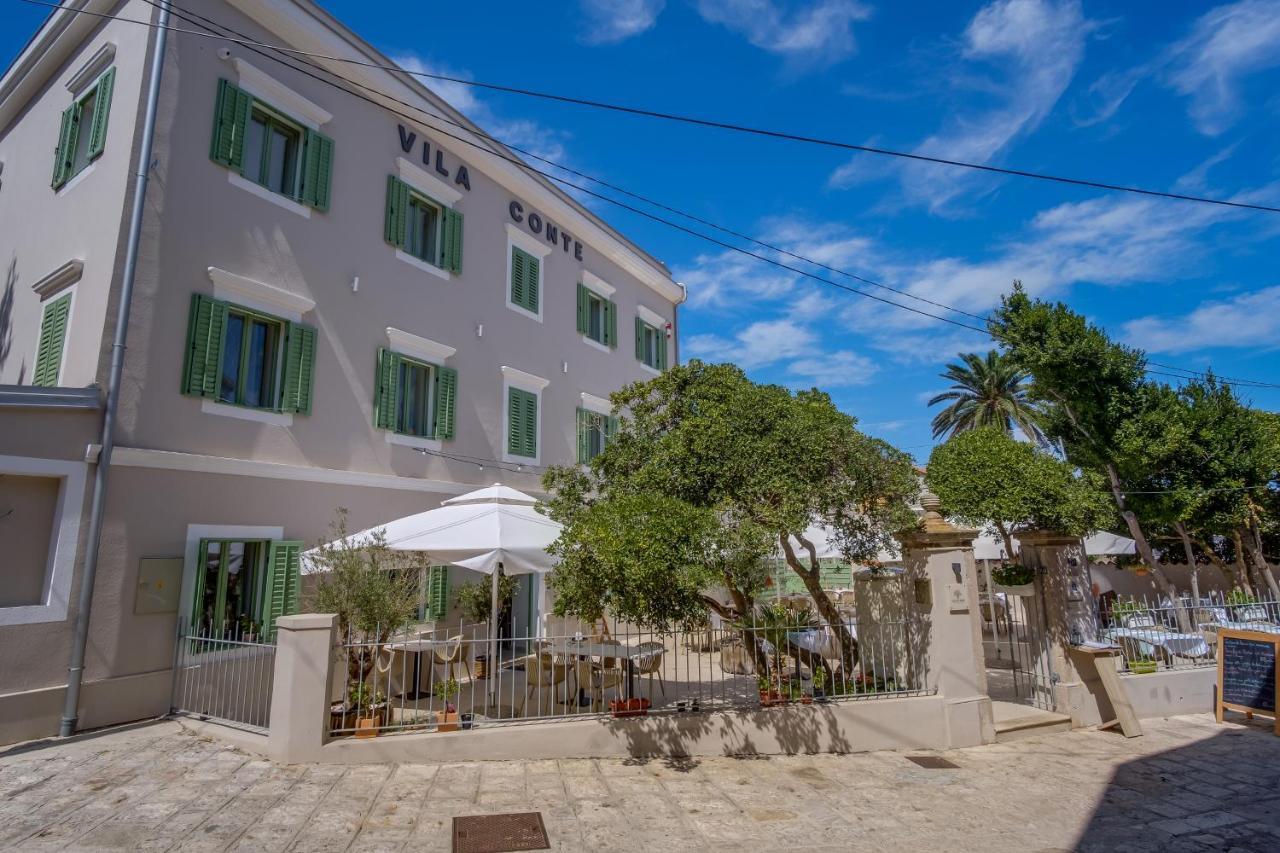 Hotel Vila Conte Veli Losinj Exterior photo